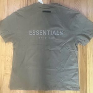 Essentials FOG Back logo tee